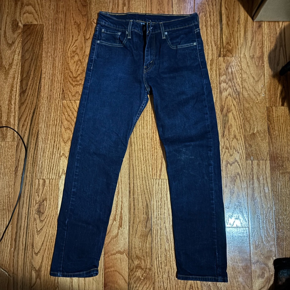 Levi jeans
